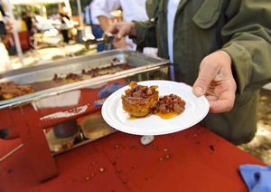 ニューヨークの豚肉料理の祭典に行こう！